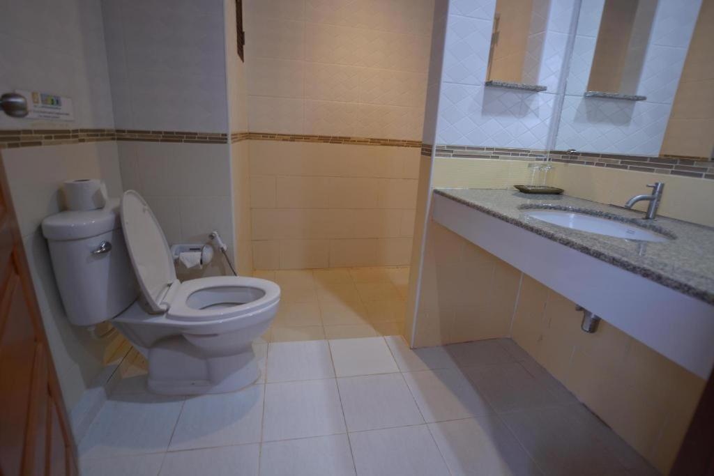 מאה סוט Ck Hills Hotel מראה חיצוני תמונה